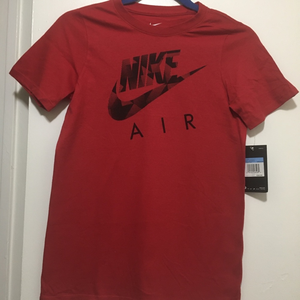 The Nike Tee